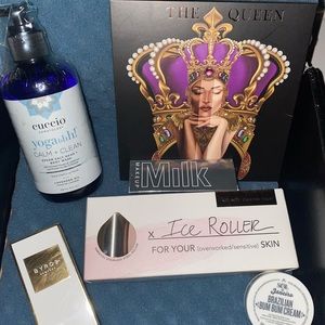 Bundle box of beauty products!!